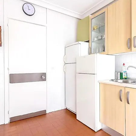 Spacious With Private Pool In Villa *